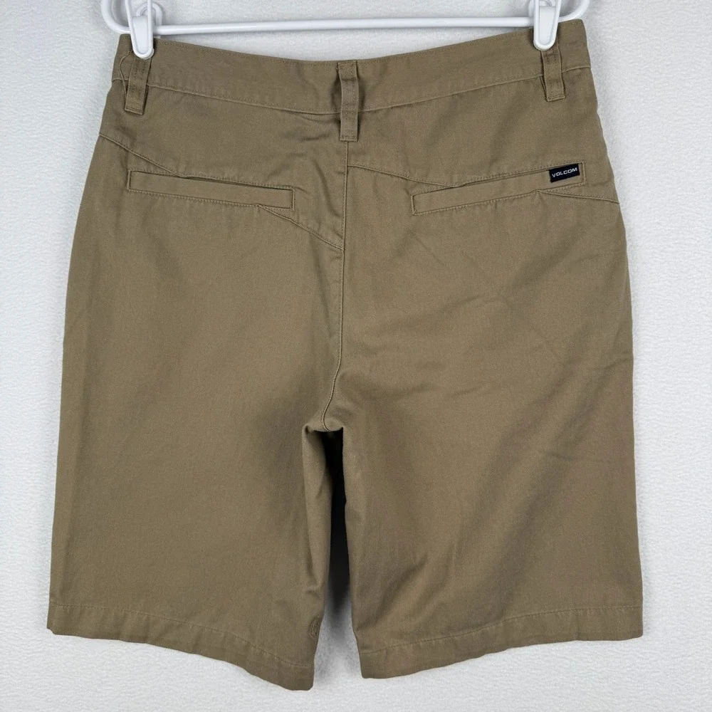 Volcom Men's Flat Front Shorts in Tan and Brown